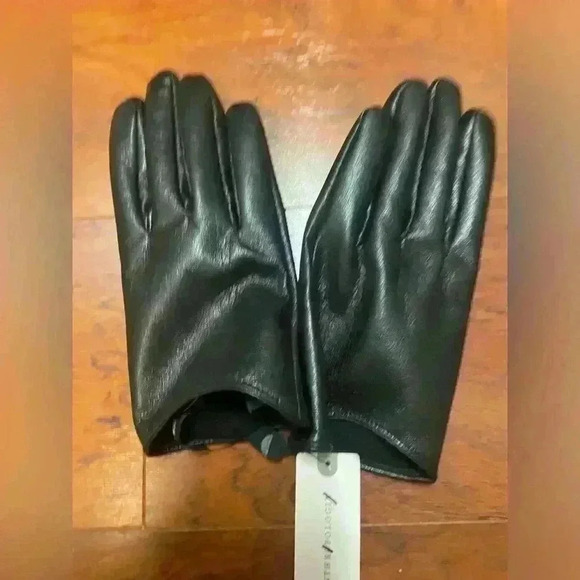NWT ANTHROPOLOGIE Maeve Short Faux-
NWT
Leather Texting Gloves Black Large - Picture 4 of 5